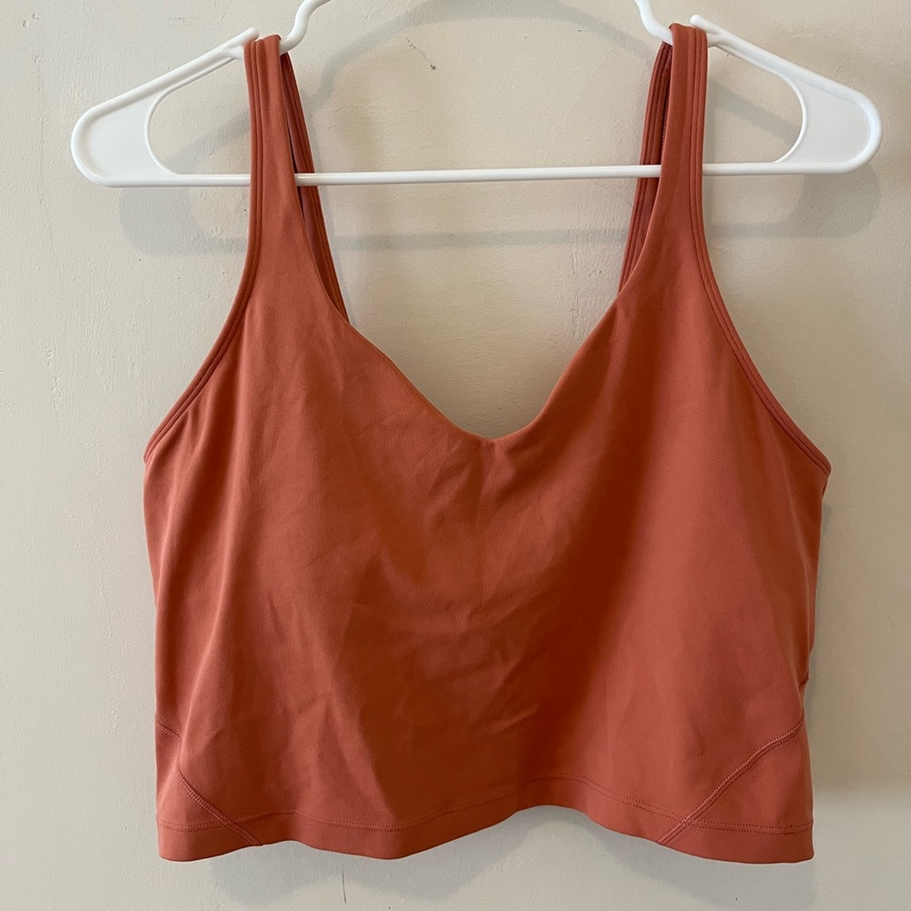 Lululemon | Salmon-colored sports bra - Picture 4 of 5